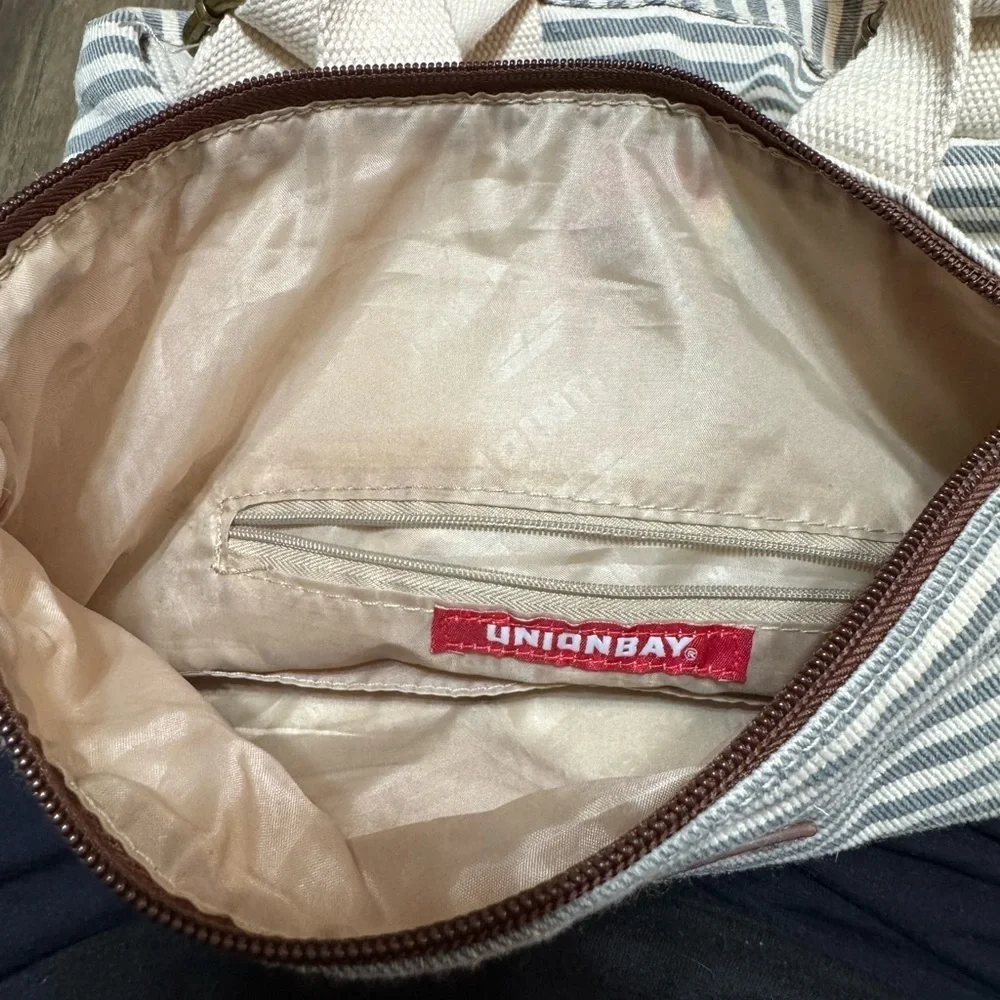 UNIONBAY White & Gray Canvas Bag Book Bag